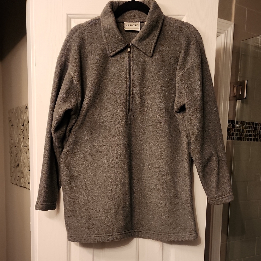 V5 Sport Women's Gray Sweatshirt Hoodie - Small